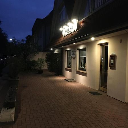 Hotel Boelke วุนสตอร์ฟ ภายนอก รูปภาพ