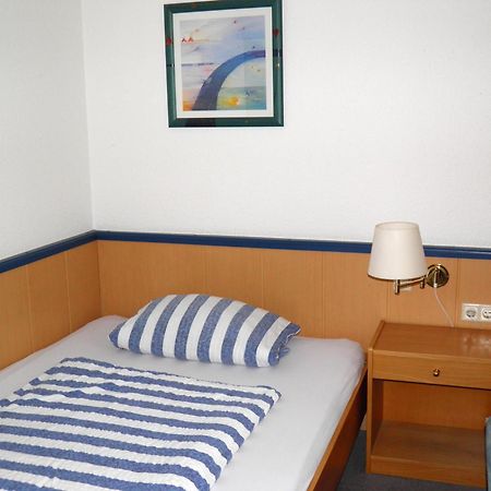 Hotel Boelke วุนสตอร์ฟ ภายนอก รูปภาพ
