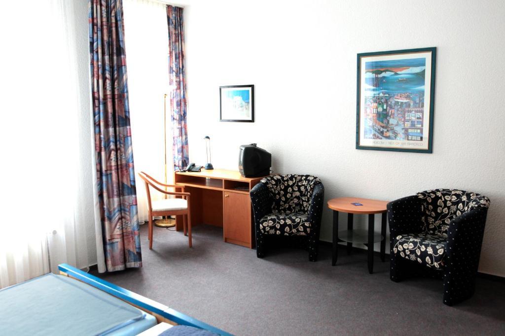 Hotel Boelke วุนสตอร์ฟ ห้อง รูปภาพ